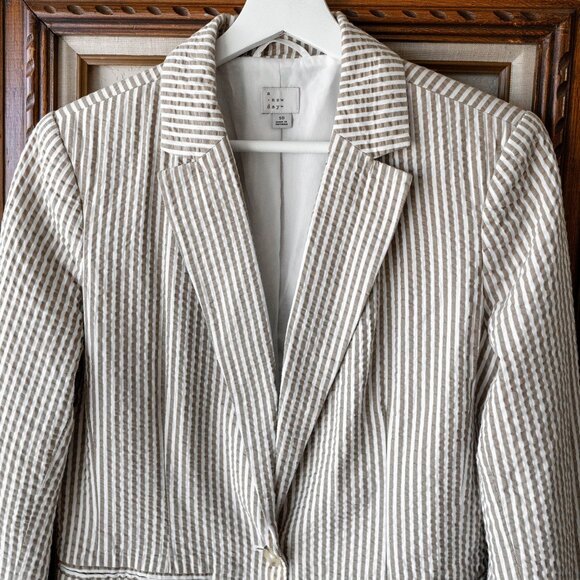 A New Day Women’s Size 10 Seersucker Blazer 100% Cotton Striped Jacket Lace Trim - Picture 3 of 9